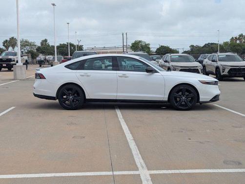 2023 Honda Accord Hybrid Sport-L