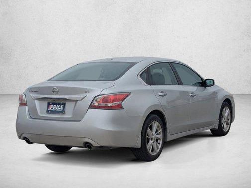Brilliant Silver 2015 Nissan Altima 2.5 SV