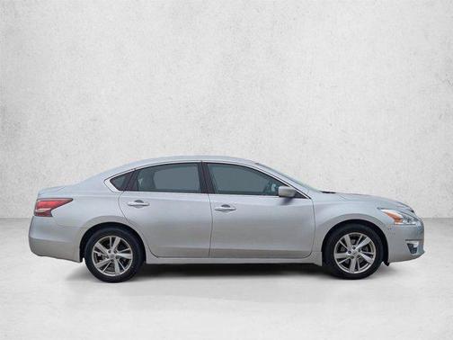 Brilliant Silver 2015 Nissan Altima 2.5 SV