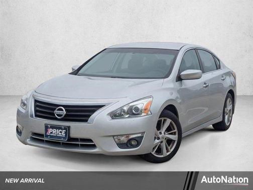 Brilliant Silver 2015 Nissan Altima 2.5 SV
