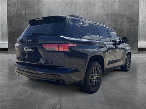 2023 Toyota Sequoia Platinum