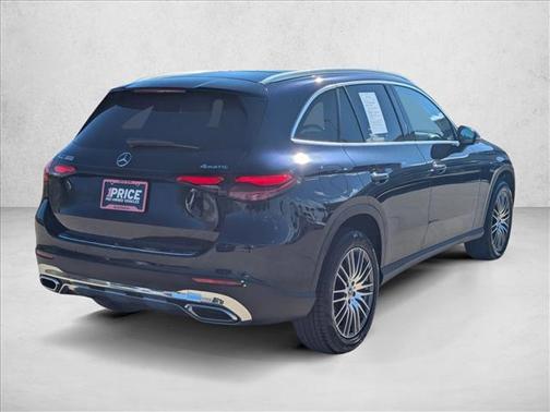 2023 Mercedes-Benz GLC 300 4MATIC