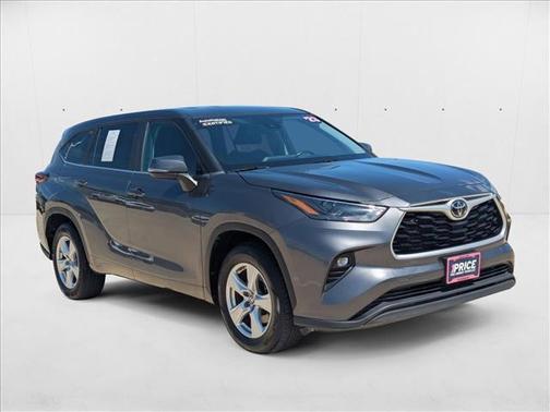 2023 Toyota Highlander LE