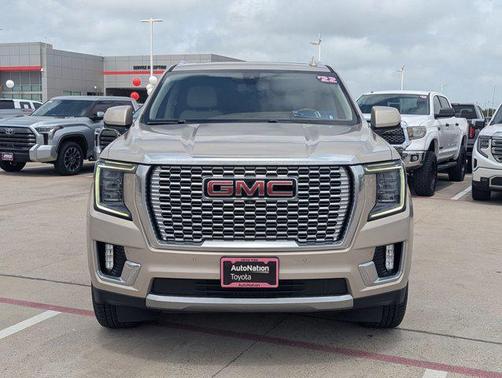 Pearl Beige Metallic 2022 GMC Yukon Denali