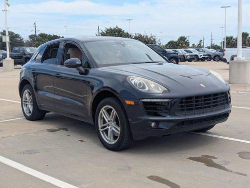 2017 Porsche Macan AWD