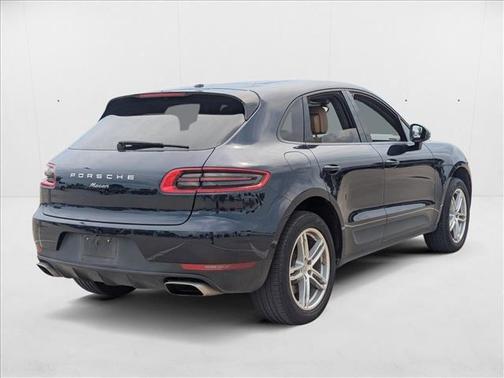 2017 Porsche Macan AWD