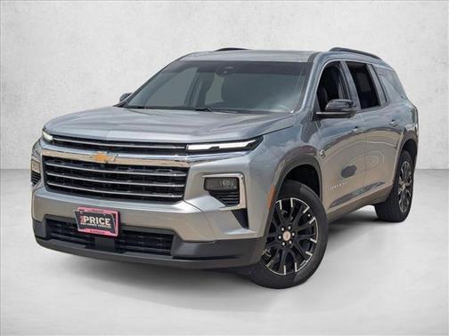 Sterling Gray Metallic 2025 Chevrolet Traverse LT