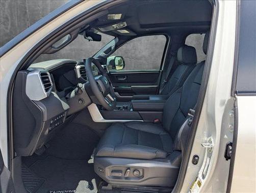 2025 Toyota Tundra Hybrid Platinum