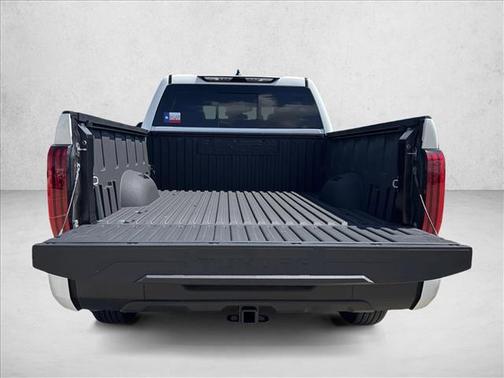 2025 Toyota Tundra SR