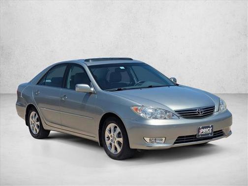 Lunar Mist Metallic 2005 Toyota Camry XLE V6