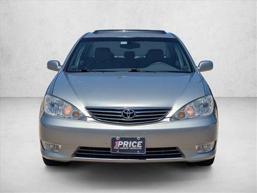Lunar Mist Metallic 2005 Toyota Camry XLE V6