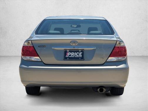 Lunar Mist Metallic 2005 Toyota Camry XLE V6