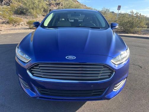 Deep Impact Blue 2016 Ford Fusion SE
