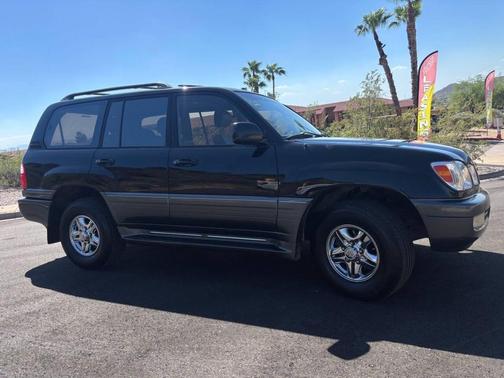 2001 Lexus LX 470 Base