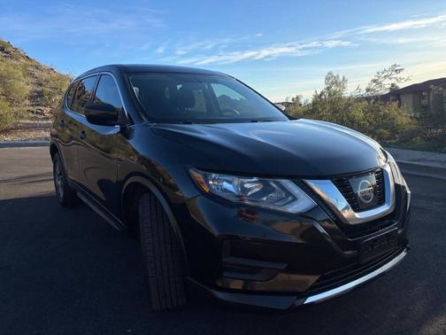 2017 Nissan Rogue S