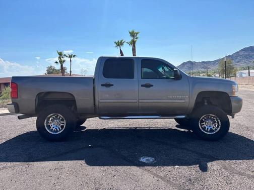 2009 Chevrolet Silverado 1500 LT Crew Cab