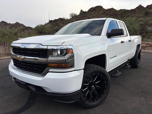 2018 Chevrolet Silverado 1500 WT