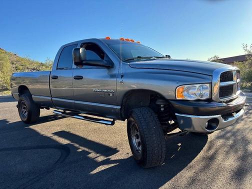 2005 Dodge Ram 2500 ST Quad Cab