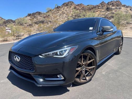 Black Obsidian 2017 INFINITI Q60 2.0t Premium
