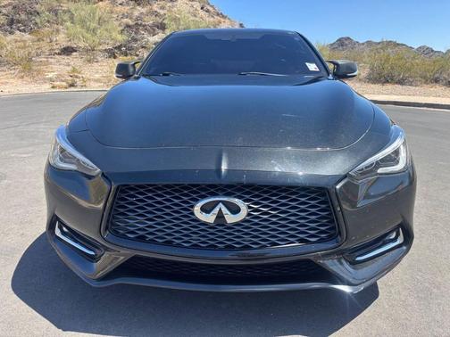 Black Obsidian 2017 INFINITI Q60 2.0t Premium