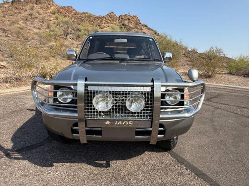 1997 Toyota Land Cruiser Base