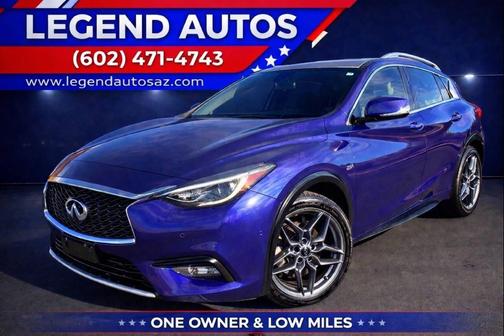 2017 INFINITI QX30 Premium