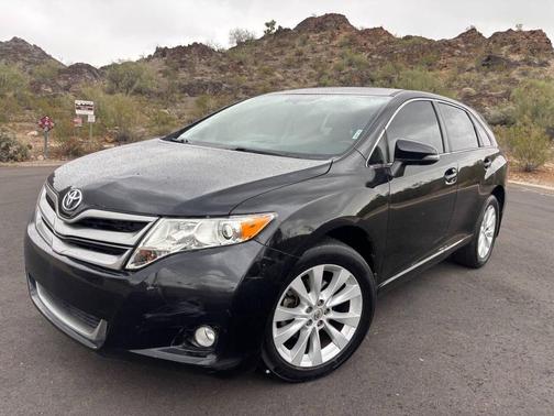 Attitude Black Metallic 2014 Toyota Venza LE