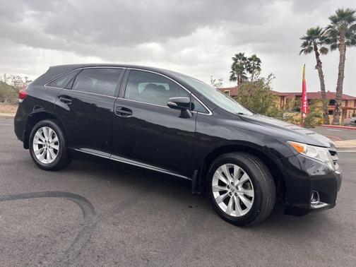 Attitude Black Metallic 2014 Toyota Venza LE