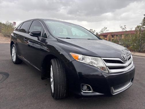 Attitude Black Metallic 2014 Toyota Venza LE