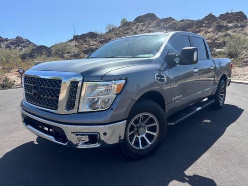 Gun Metallic 2017 Nissan Titan SV