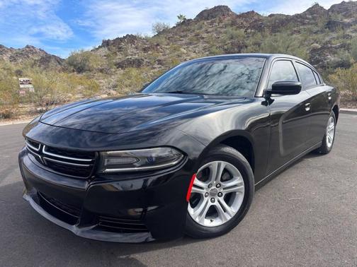 2016 Dodge Charger SE