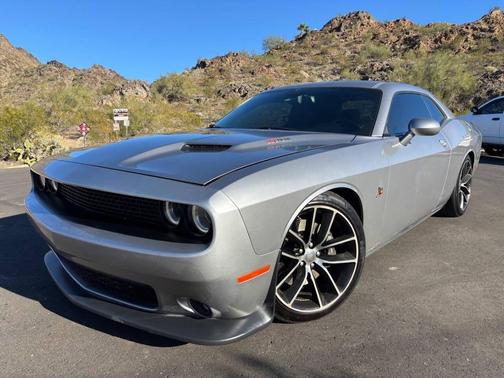 2015 Dodge Challenger R/T Scat Pack