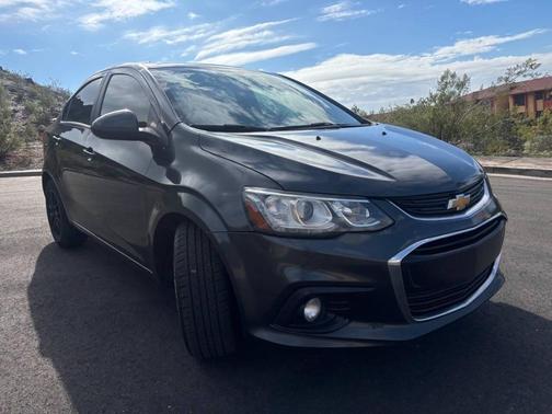 2020 Chevrolet Sonic FWD Sedan LS