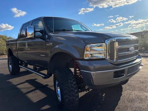 2005 Ford F-250 Lariat