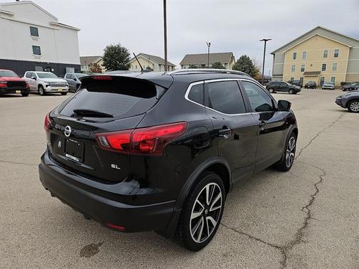 2017 Nissan Rogue Sport SV