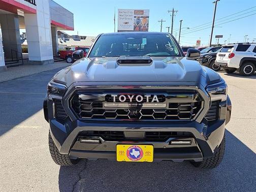 2026 Toyota Tacoma Hybrid TRD Pro