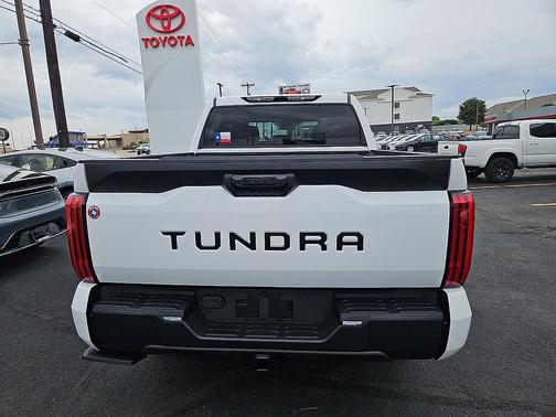 Ice Cap 2026 Toyota Tundra SR5