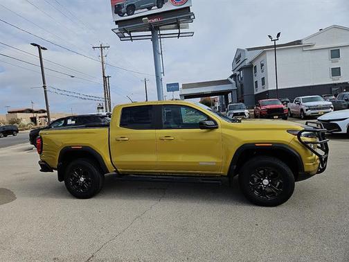 2023 GMC Canyon Elevation