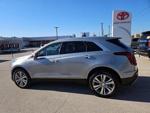 2025 Cadillac XT5 Premium Luxury