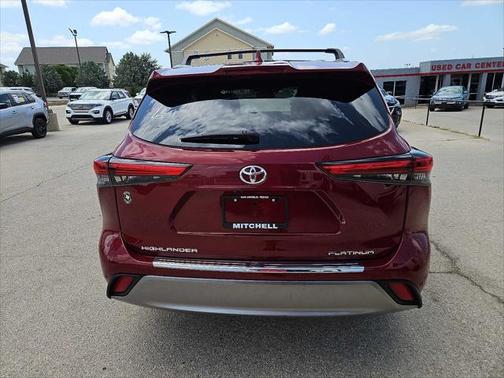 2021 Toyota Highlander Platinum