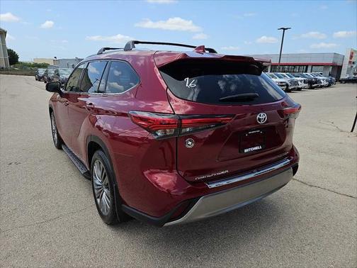 2021 Toyota Highlander Platinum