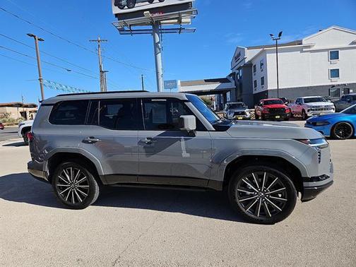 2025 Lexus GX 550 Luxury+