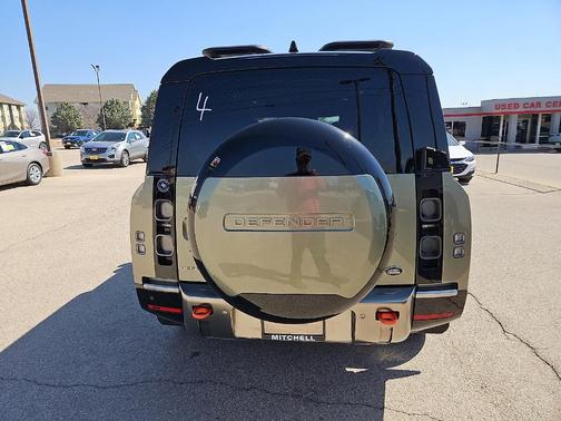 2023 Land Rover Defender 130 X