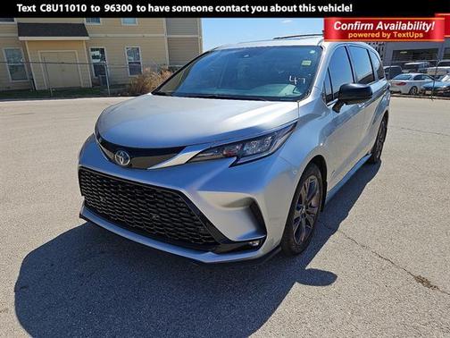 2022 Toyota Sienna XSE 7 Passenger