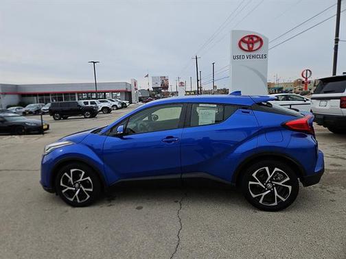 2020 Toyota C-HR XLE