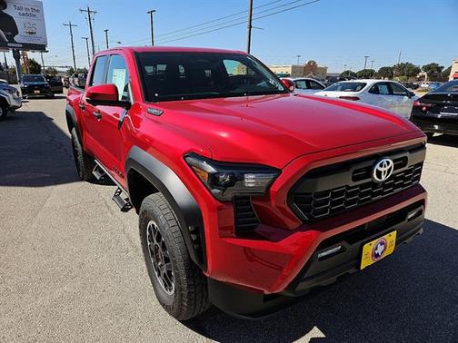 2025 Toyota Tacoma TRD Off Road