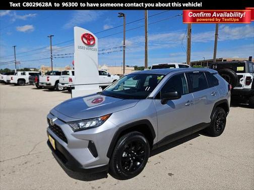 2022 Toyota RAV4 LE