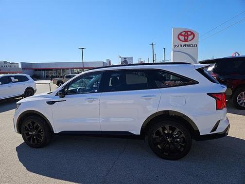 2023 Kia Sorento SX