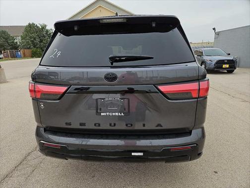 2024 Toyota Sequoia Platinum