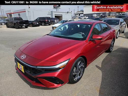 2025 Hyundai ELANTRA SEL